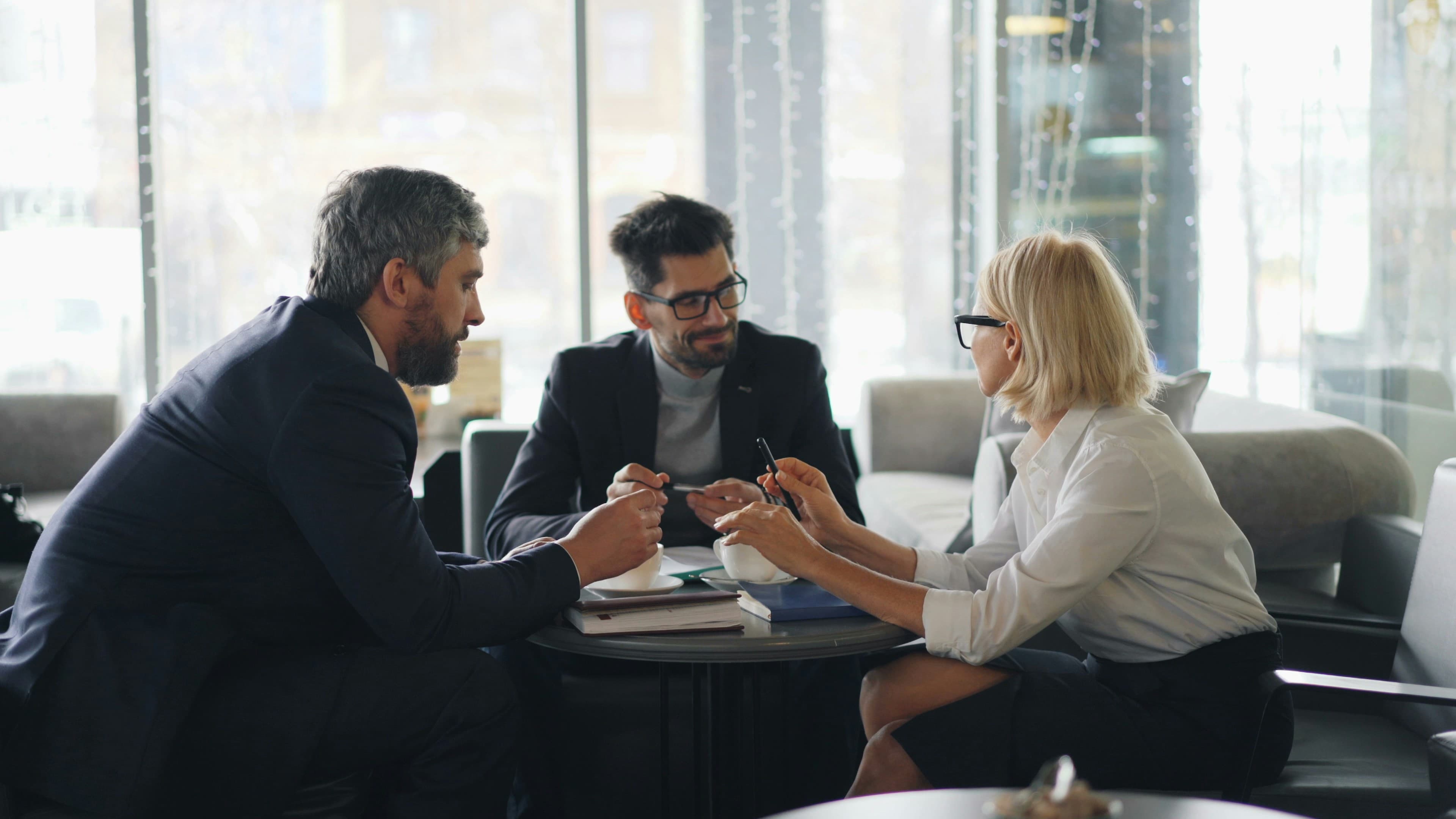 Attorney providing urgent legal protection guidance to a client