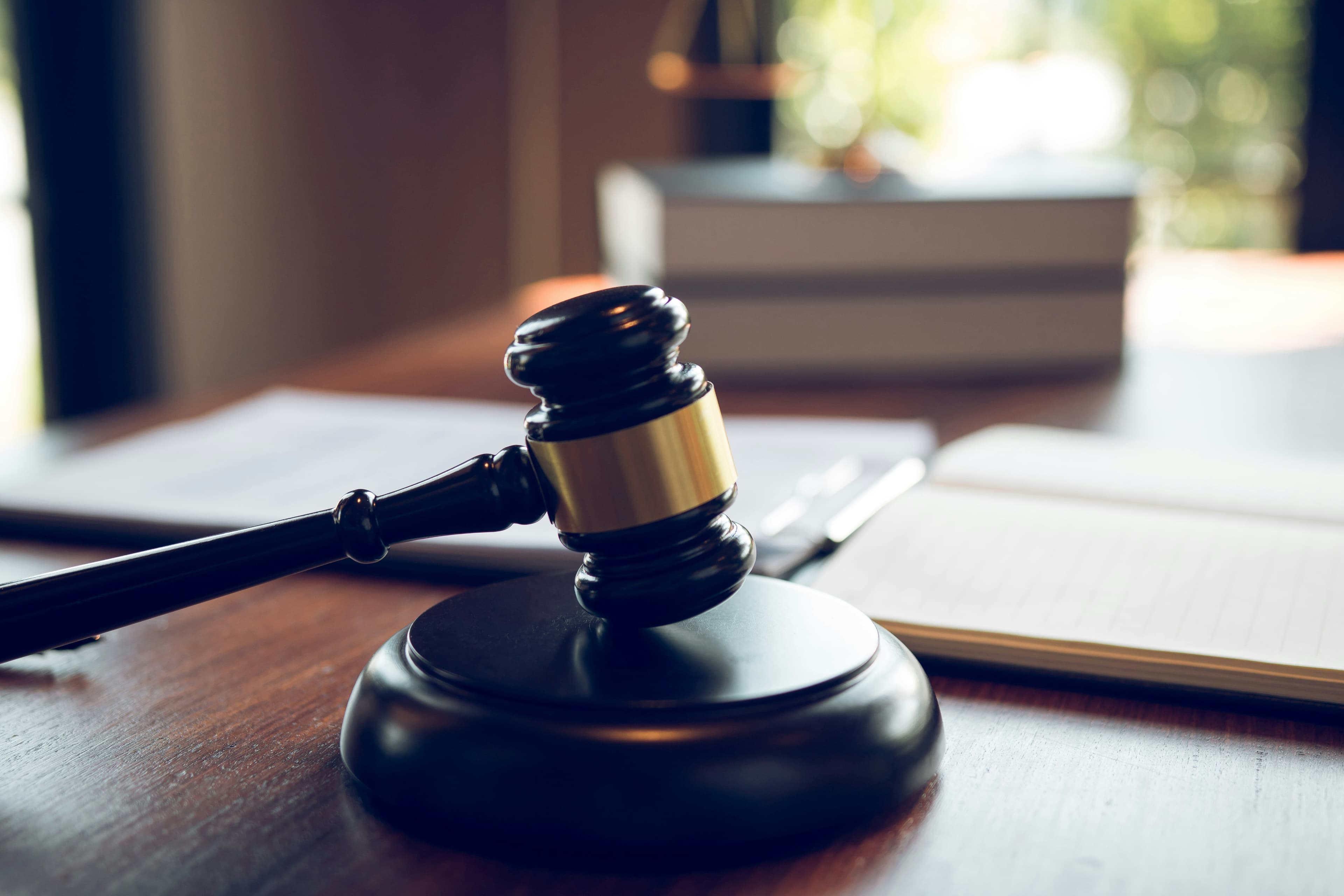 Couple working toward an amicable uncontested divorce resolution